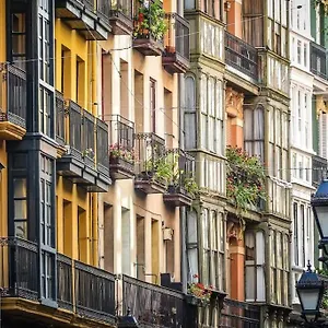  Apartment Cultura Y Gastronomia En El Casco Viejo Spain