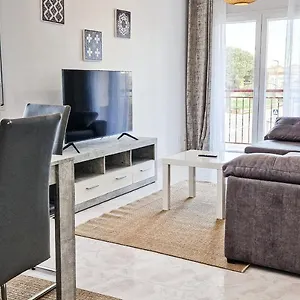 https://piso-turstico-cassa-de-selva.topcostabravahotels.com